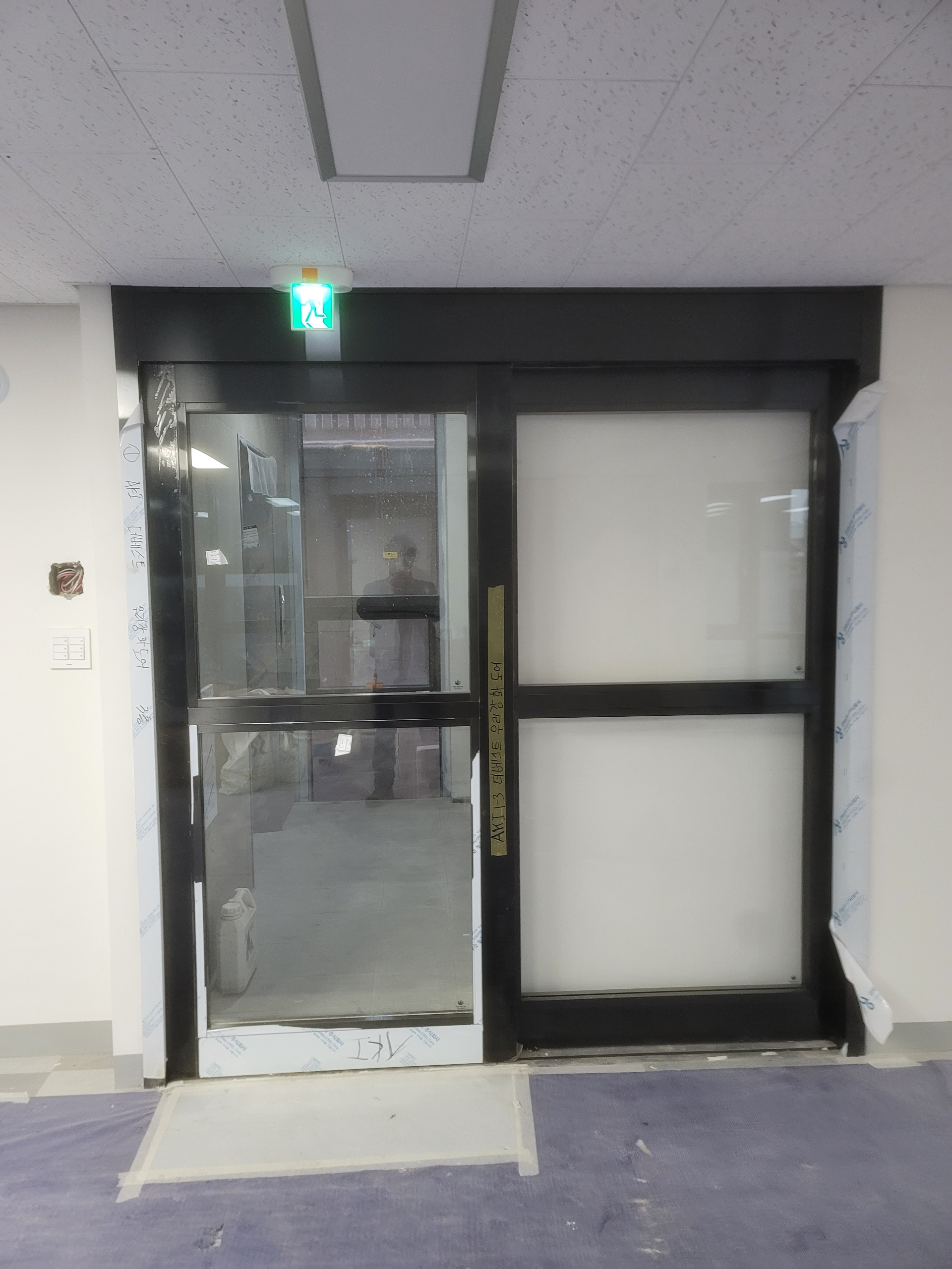 망우동 신축상가 블랙스텐 방화자동문설치