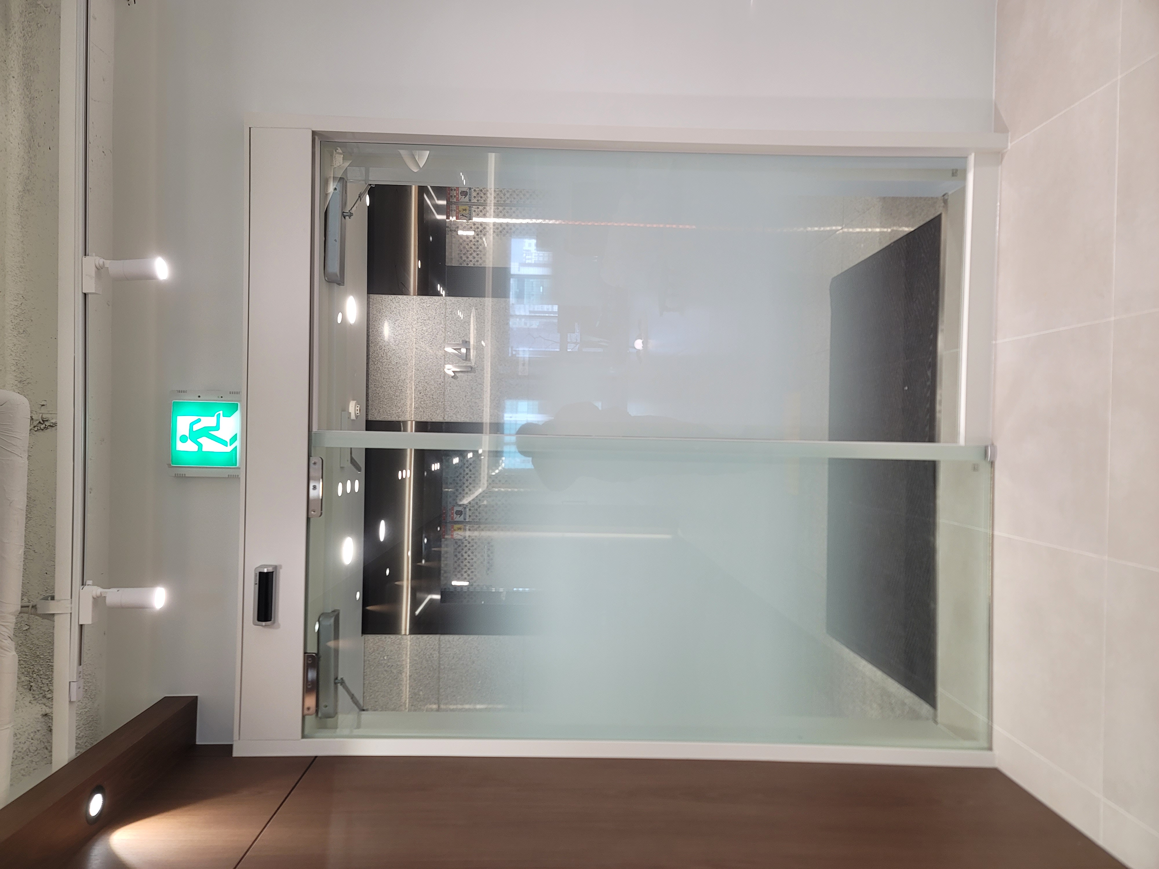 강남구 사무실 편개자동문 