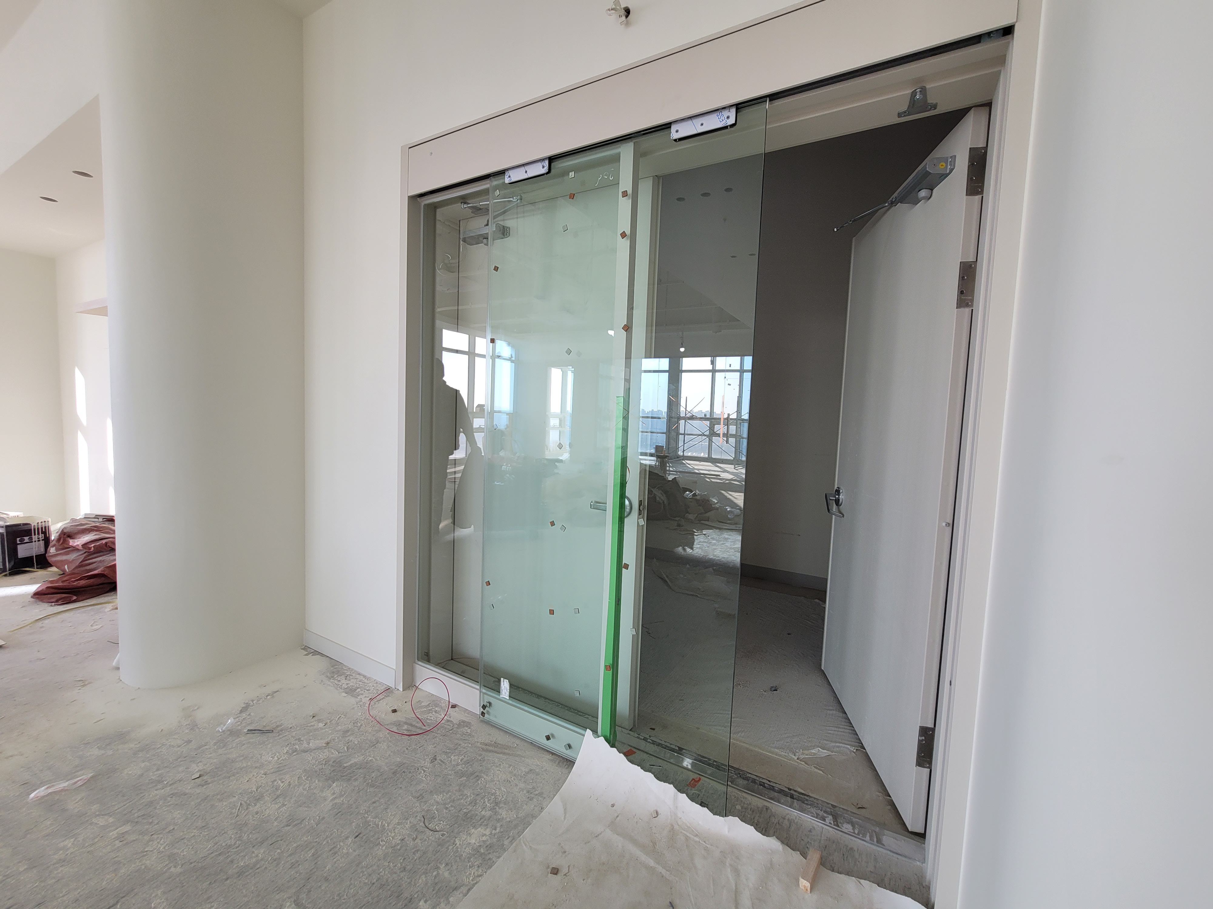 수원 지식산업센터 편개자동문 