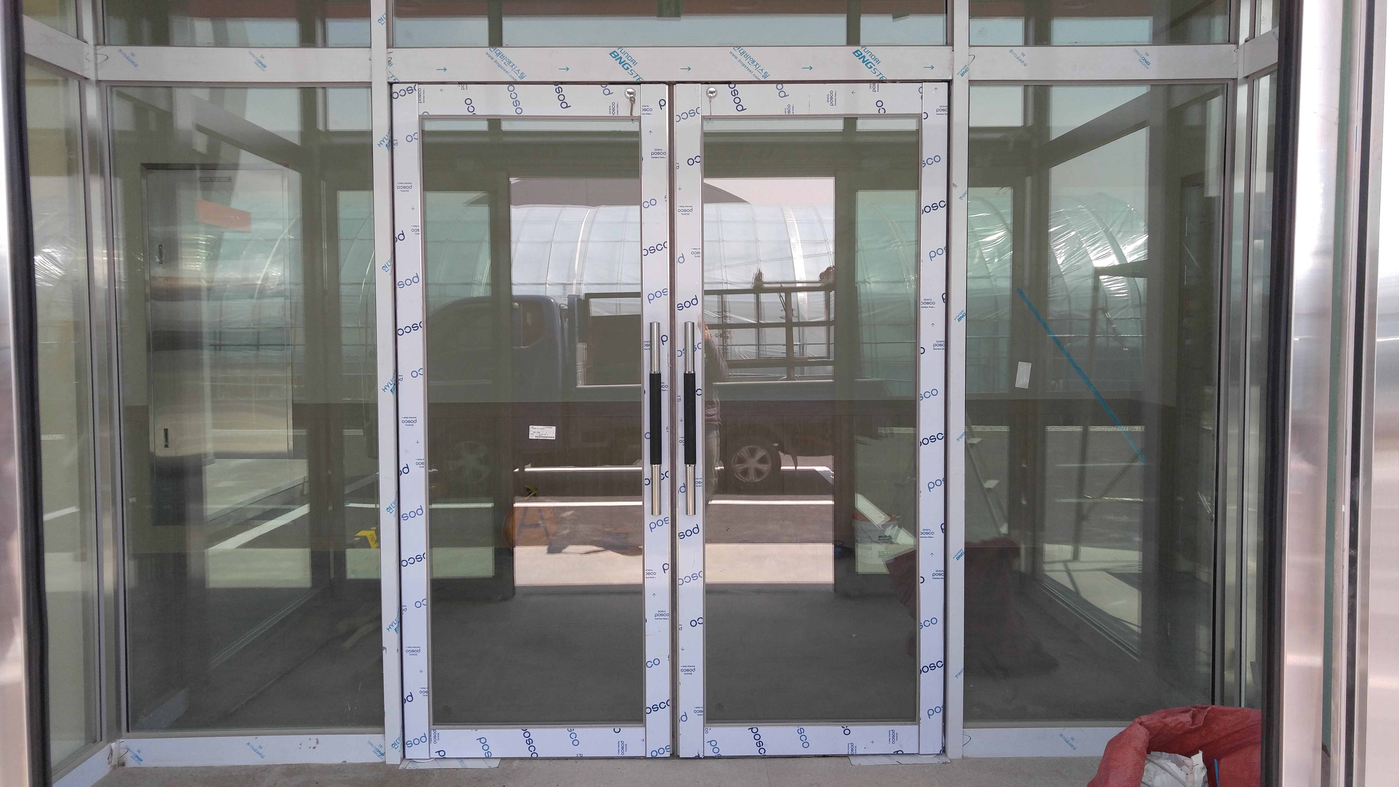 금천구청 출입문 세이프도어