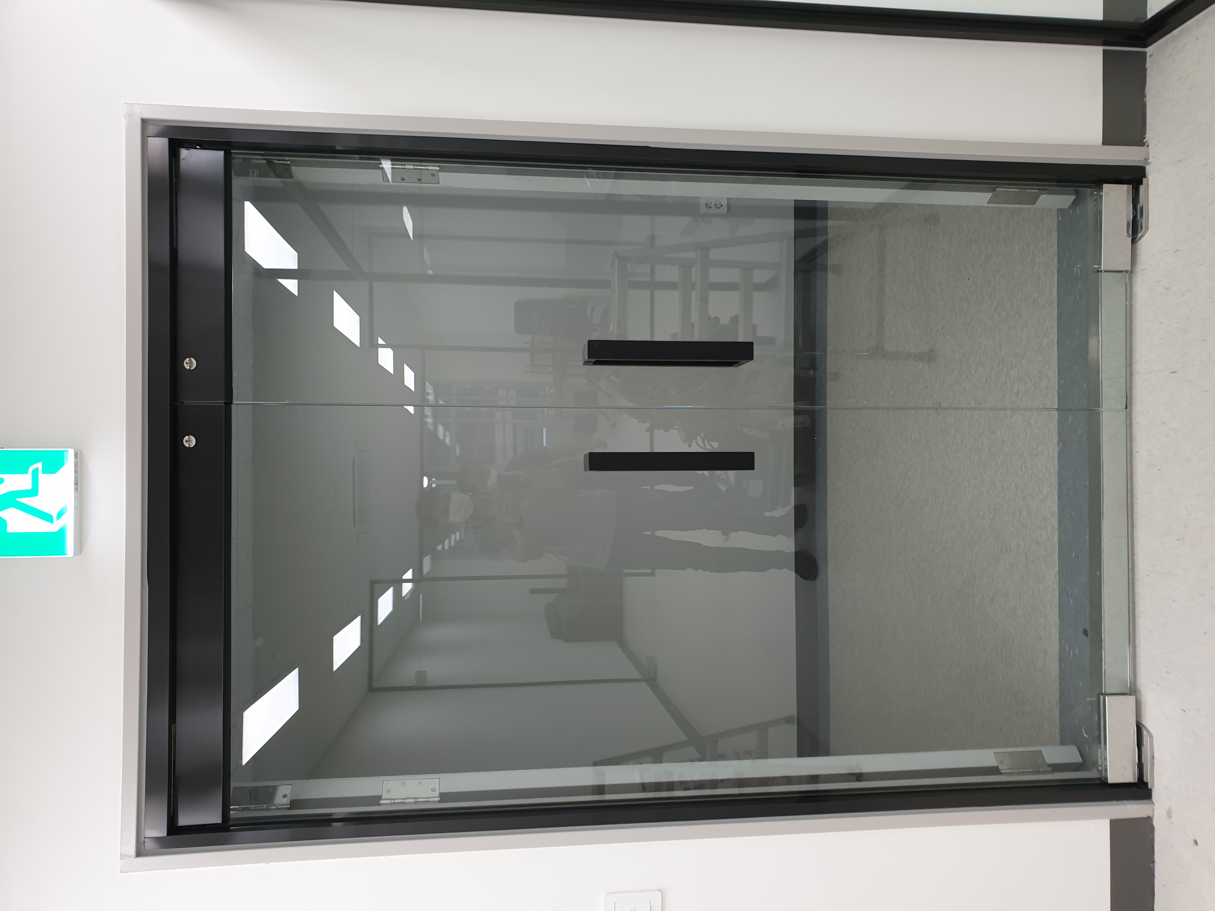 금천구 가산동 어반워크 비대칭블랙강화도어 