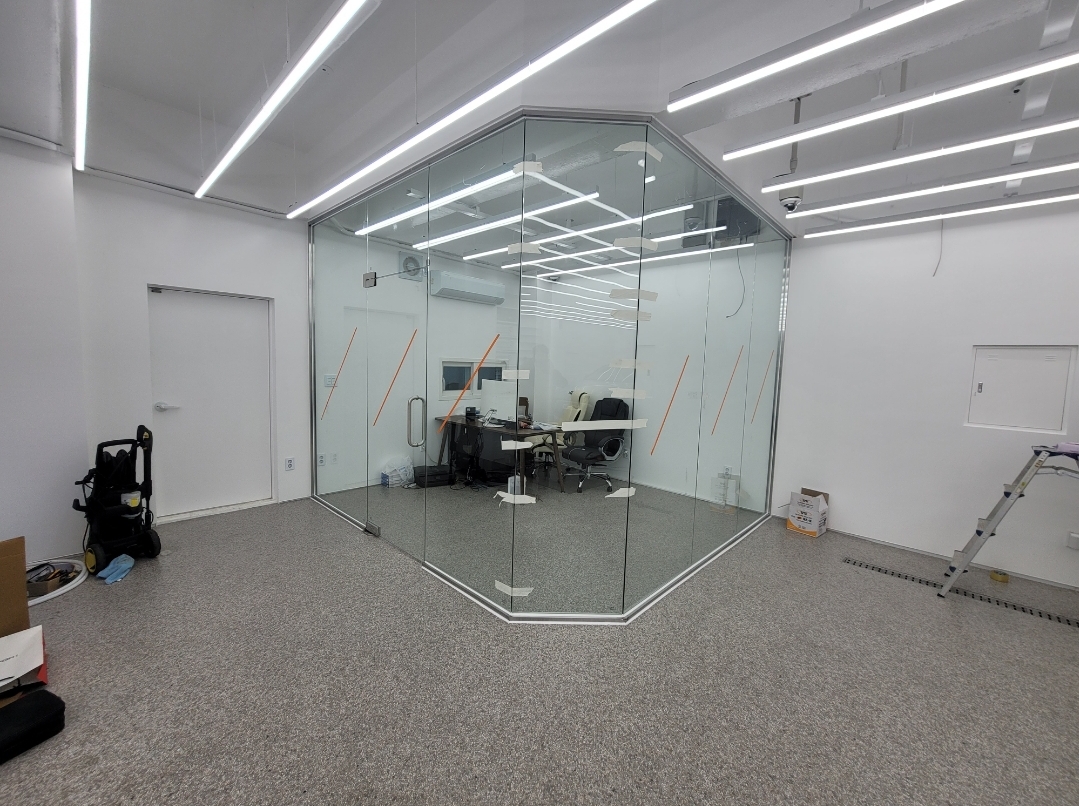 안양 카센터 유리파티션 