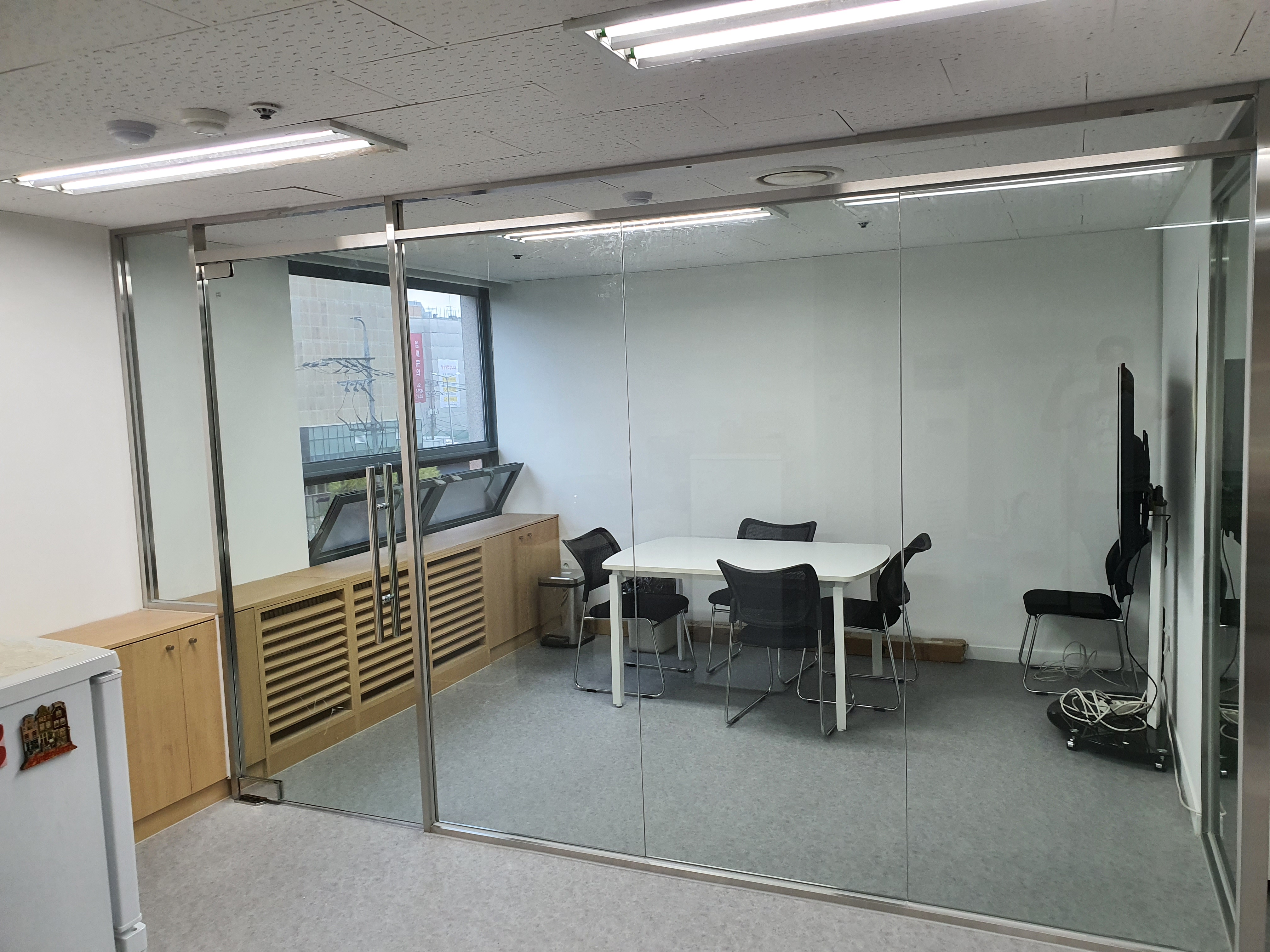 강남 사무실 유리파티션