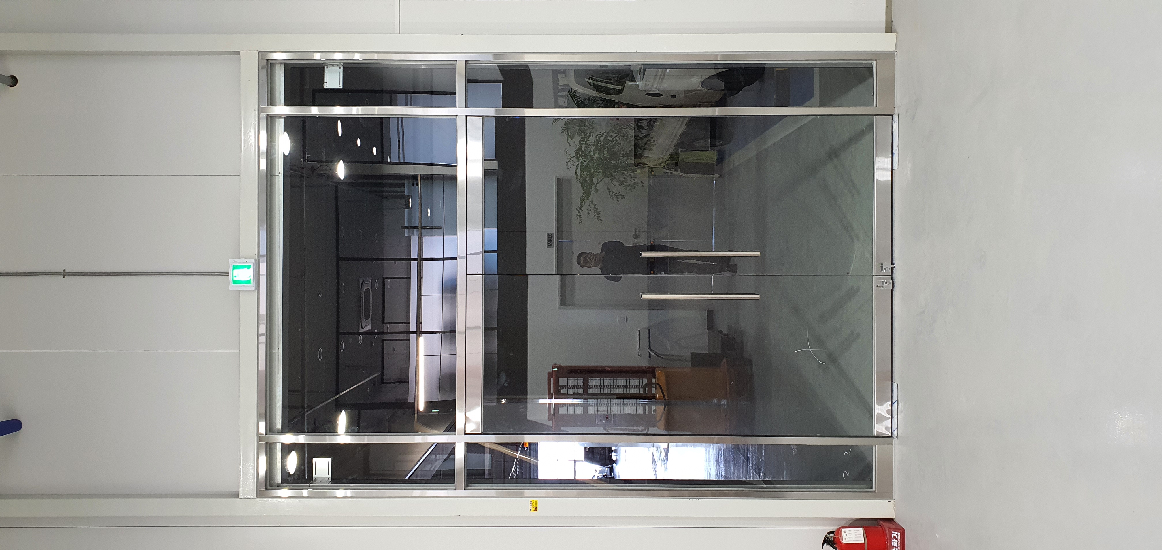 지식산업센터 양개강화도어