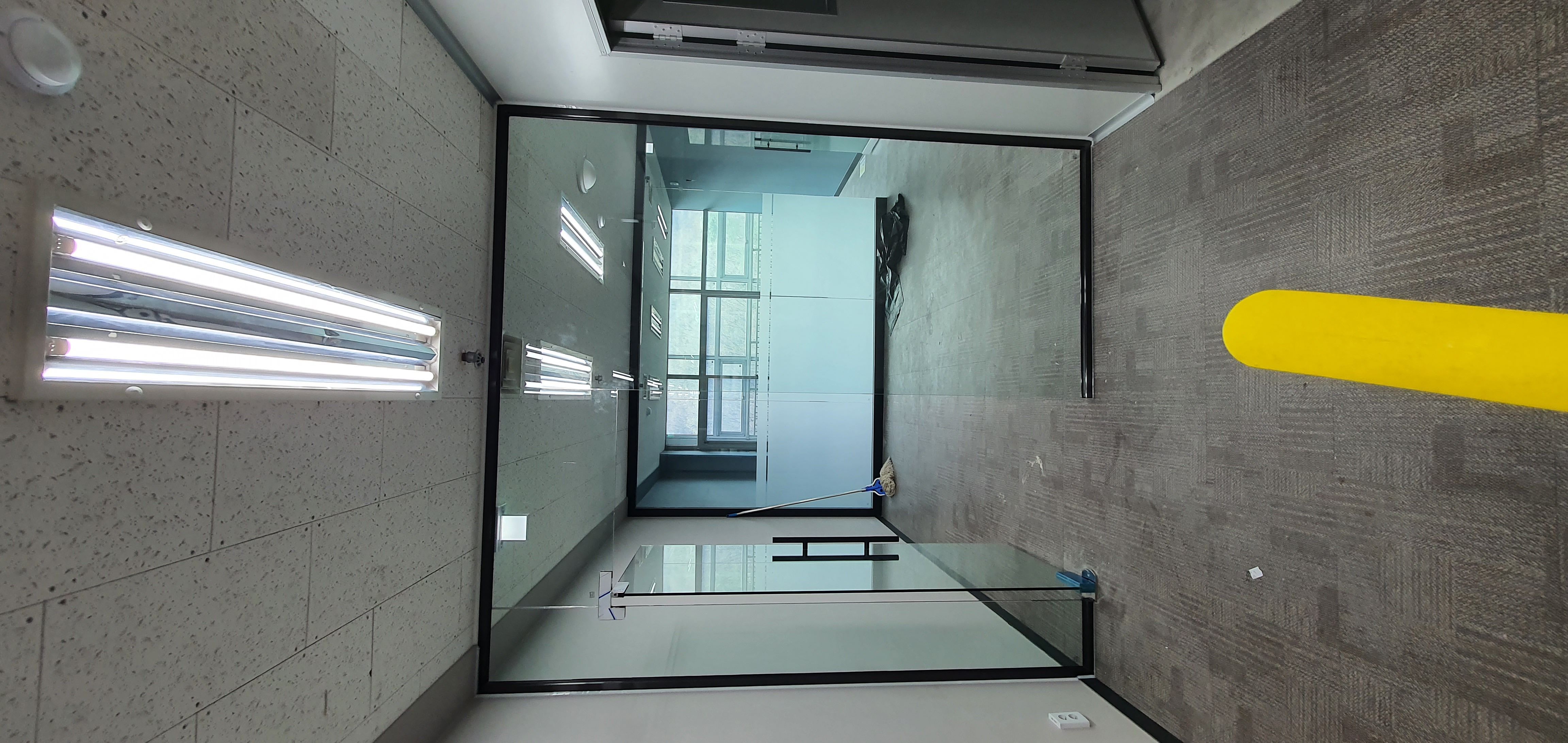 성남시 공장 사무실 유리파티션