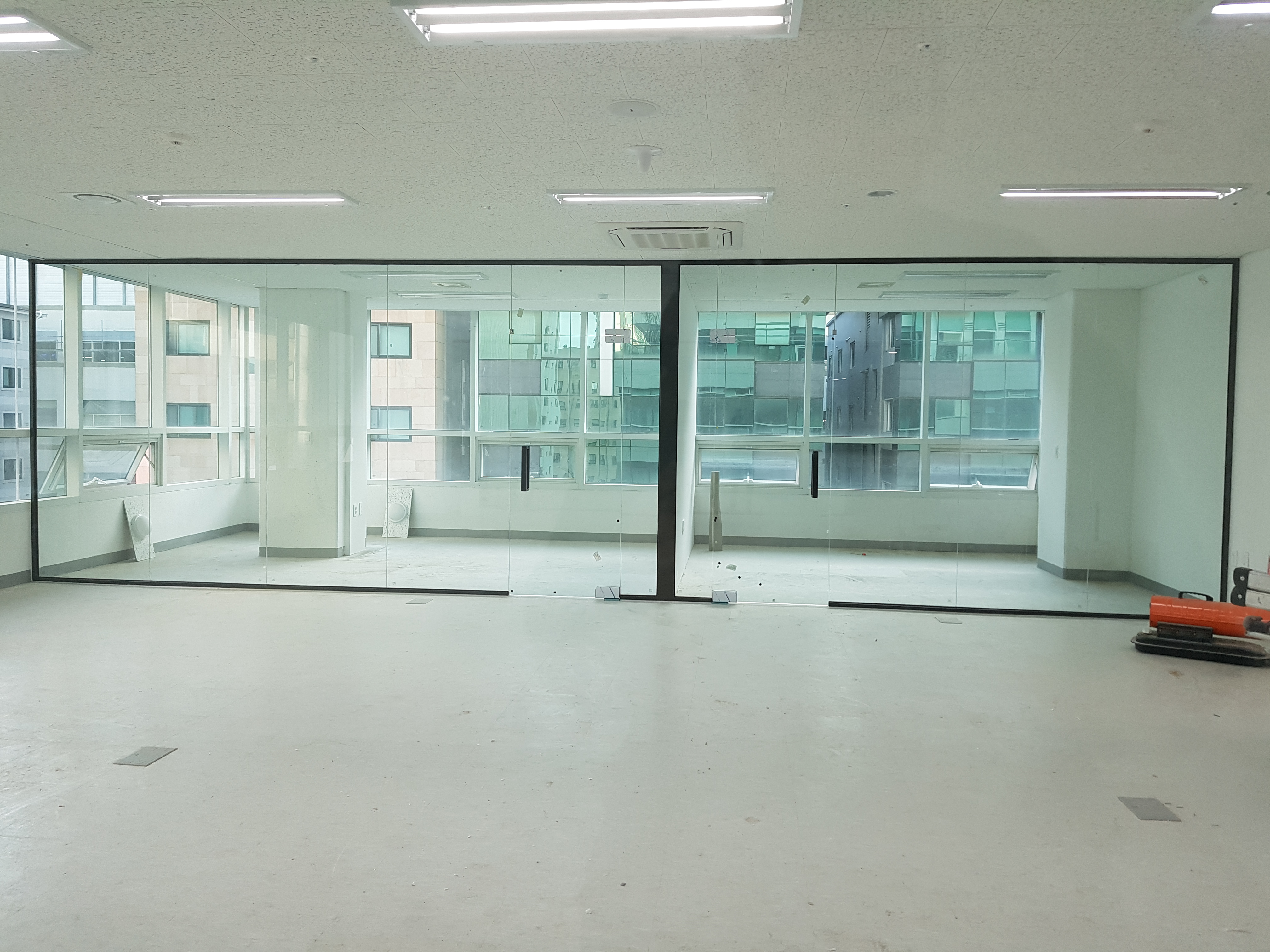 금천구 가산동 어반워크 지식산업센터 블랙스텐프레임 