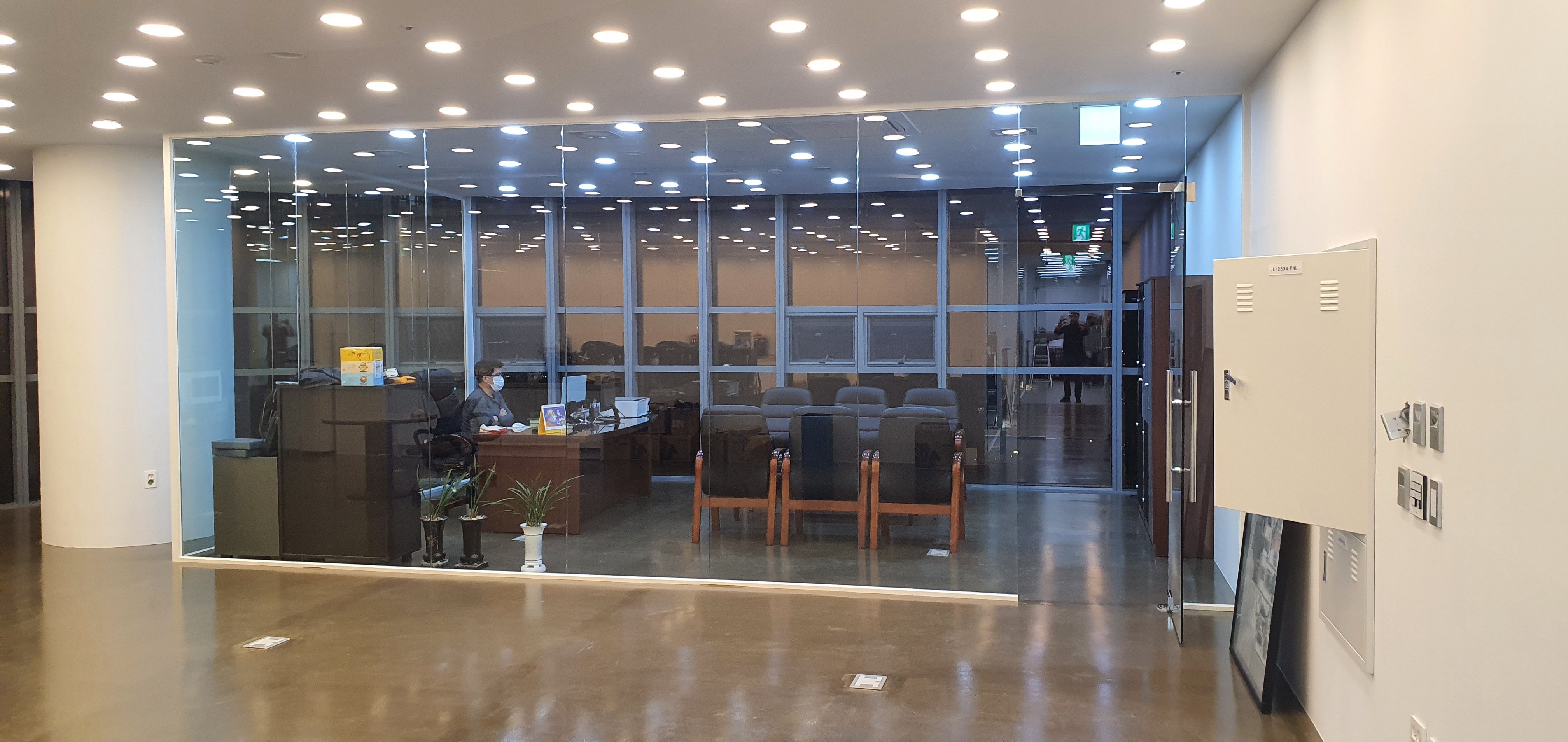 화성시 동탄 팬테리움 지식산업센터 유리파티션